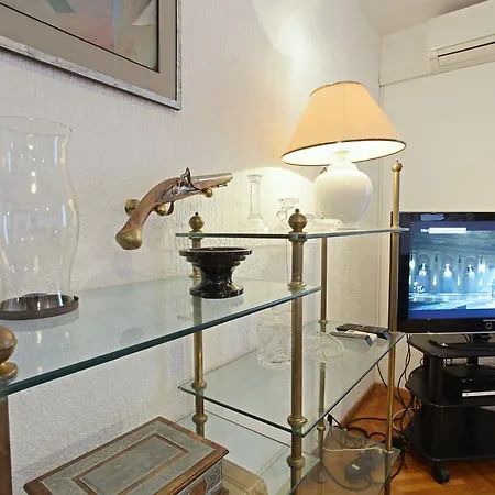 Run By Swedes Apartamento *